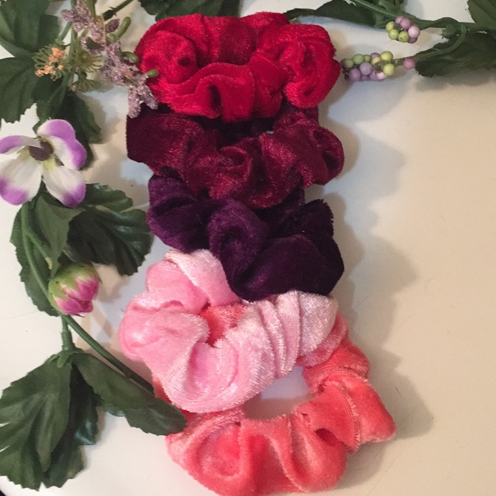 *5* Velvet Scrunchies - Cute 90’s look - So Soft!